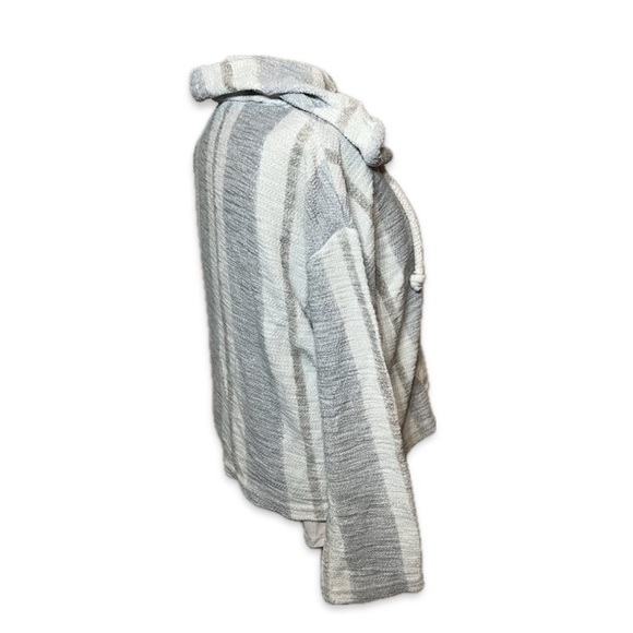 🌊 Ocean Drive Coastal Vibes Beach Hoodie 🌊 - Picture 2 of 3